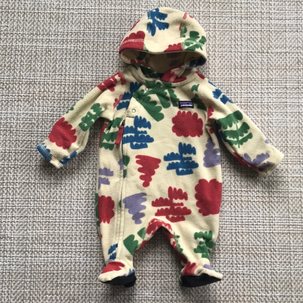 Patagonia Micro Fleece Bunting (size Newborn)